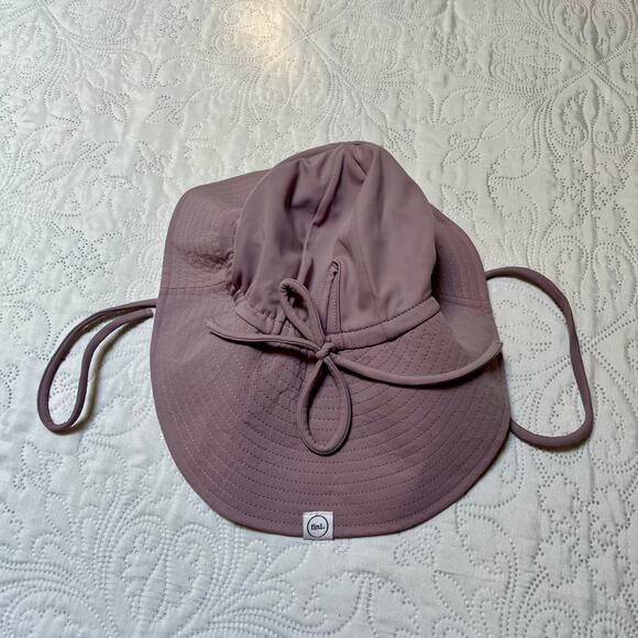 Fini Floppy Wide Brim Swim Hat Size 1-3y - Picture 6 of 6